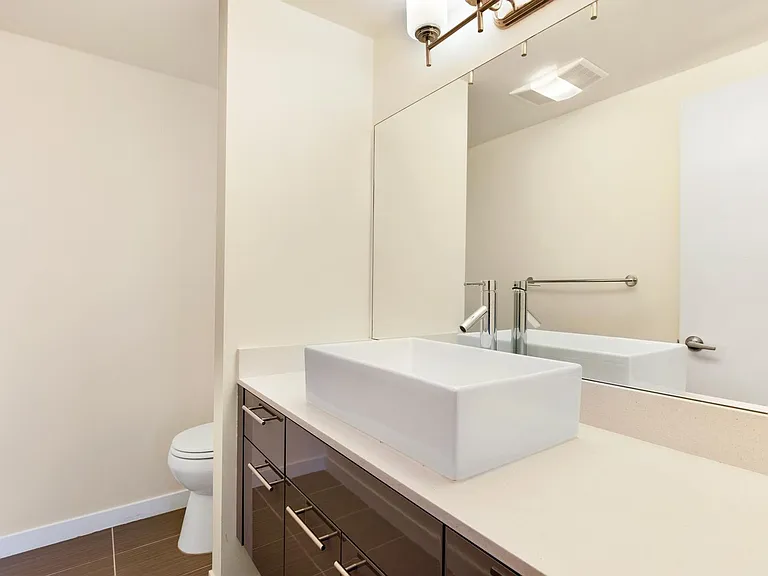 The Puget Vista Apartments — Photo 23