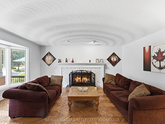 4th image of 7435 Petrullo Ct