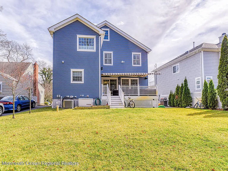 346 South Blvd — Photo 47