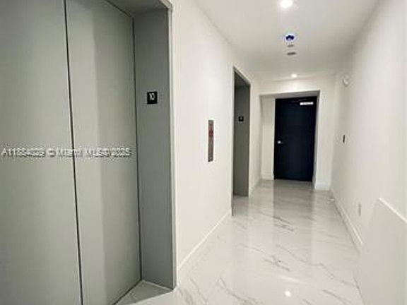 3rd image of 700 NE 24th St Unit 1006