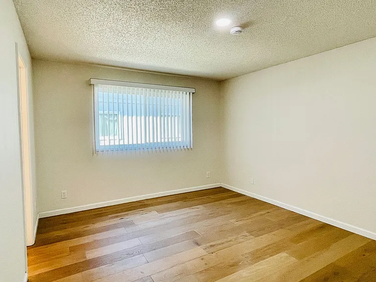 255 S Rengstorff Ave #67 — Photo 8