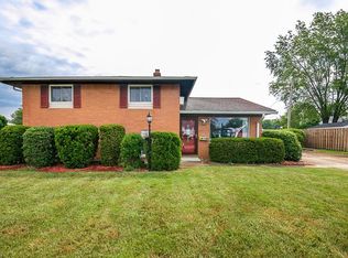 223 Erieview Dr, Eastlake, OH