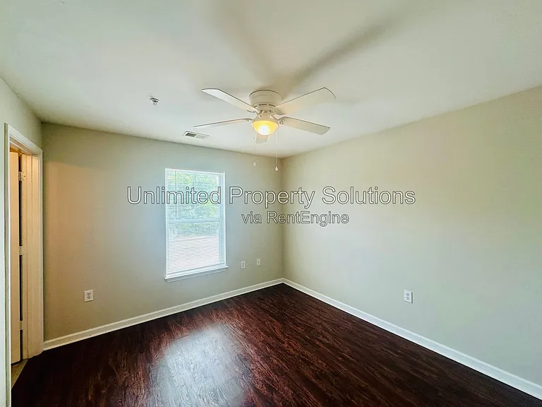 370 S Kerr Ave #306 — Photo 7