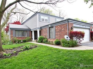 1809 McCraren Rd, Highland Park, IL 60035