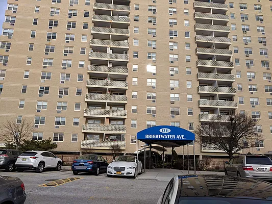 Sold by NextDoor Realty | media 28