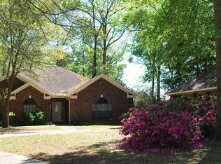 362 Holly Bay Cir, Hemphill, TX 75948