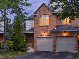 2920 Headon Forest Dr #30, Burlington, ON L7M 4H1