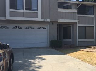 20452 Blythe St, Winnetka, CA 91306