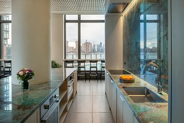 Rented by Brookfield (Funnel) | media 20