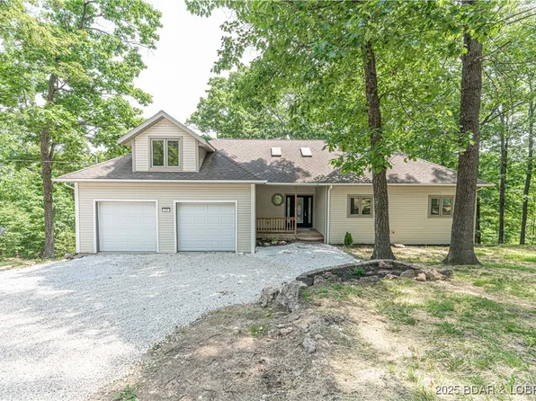 26 Winding Woods Rd, Lake Ozark, MO 65049