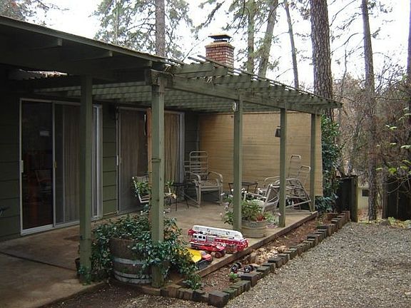 2nd image of 675 Marvin Dr