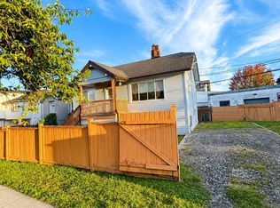 820 E 16th Ave, Vancouver, BC V5T 2V6