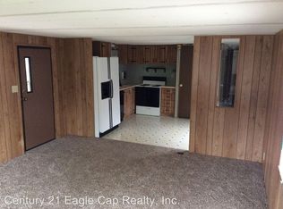2414 Empire Dr, La Grande, OR 97850