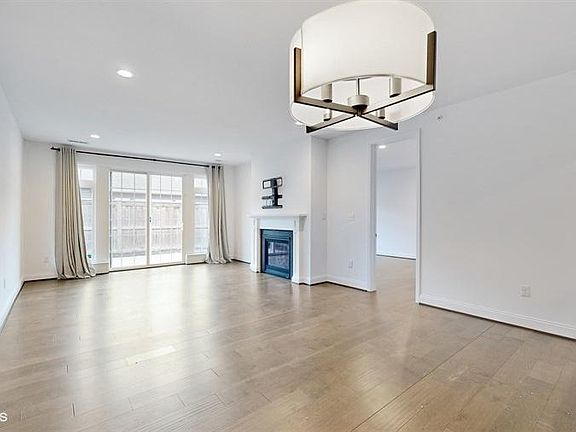 5th image of 515 Rodney Ln