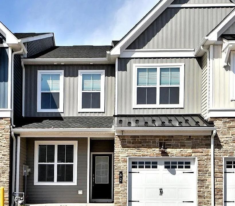 1st image of 62 Ironwood Dr