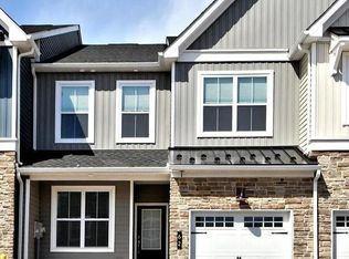 62 Ironwood Dr, Royersford, PA 19468
