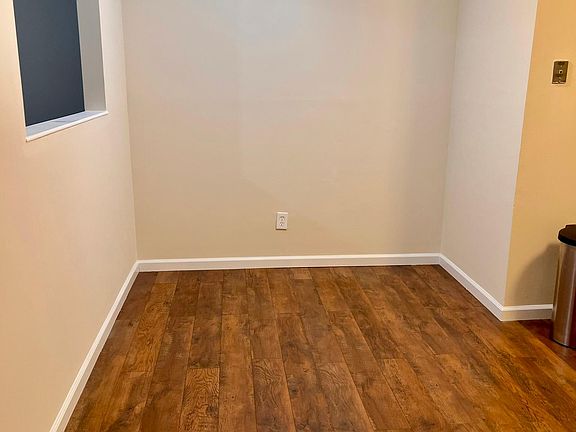 5th image of 27 Ramapo Ave #2