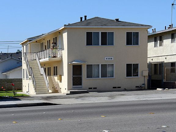 5th image of 4588 W El Segundo Blvd #B