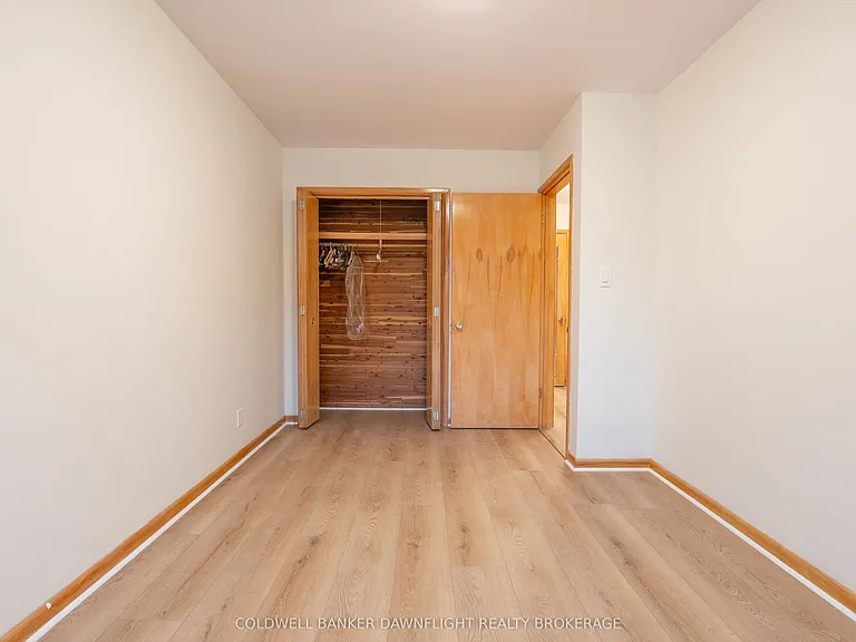 394 William St — Photo 4