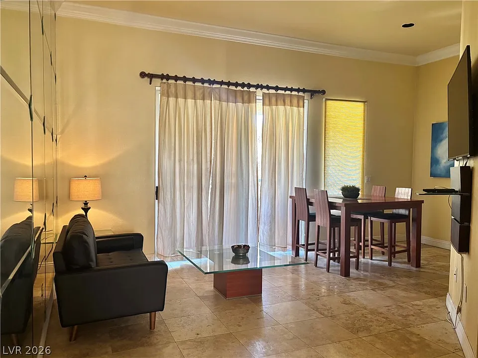 230 E Flamingo Rd #329