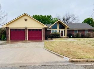 1815 Kori Ave, Blackwell, OK 74631
