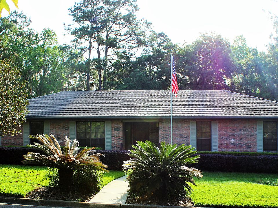 1st image of 3607 NW 75th Ter