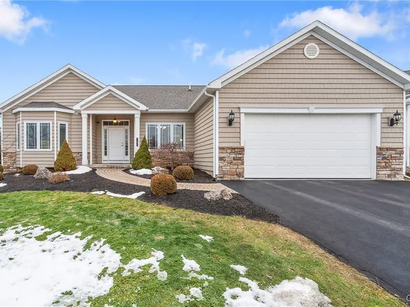 167 Edwards Falls Ln, Manlius, NY 13104