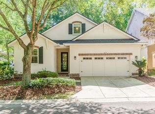 3825 SW 91st Dr, Gainesville, FL 32608