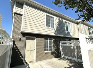 1347 E Rosewood Ln APT 1, Layton, UT 84040