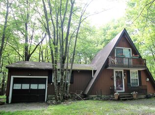 112 Fern Ridge Rd, Blakeslee, PA 18610