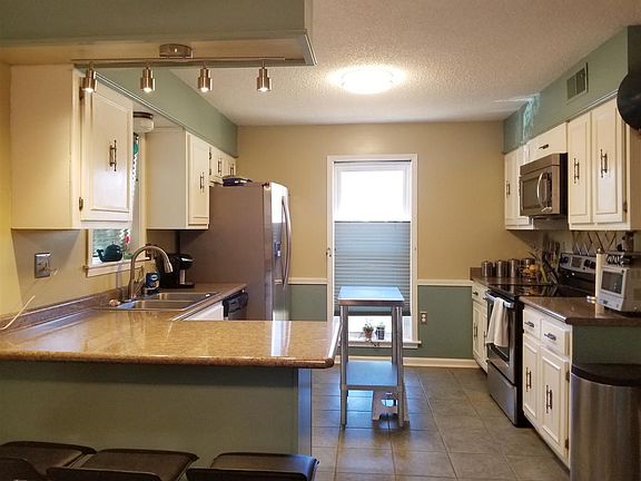 Modern and updated Kitchen