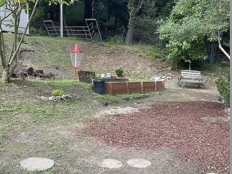 205 Sequoia Way — Photo 2