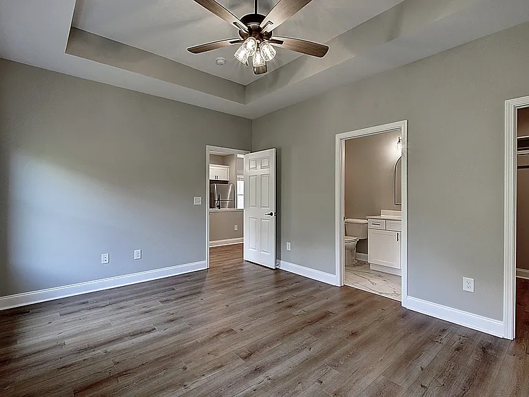 209 University Pkwy #41 — Photo 15