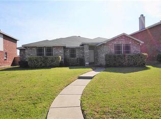 1024 Mayflowers Ln, Lancaster, TX 75134
