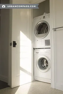 Rented by Compass | media 31