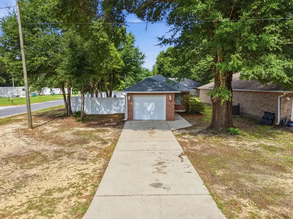 5530 Royal St, Crestview, FL 32539