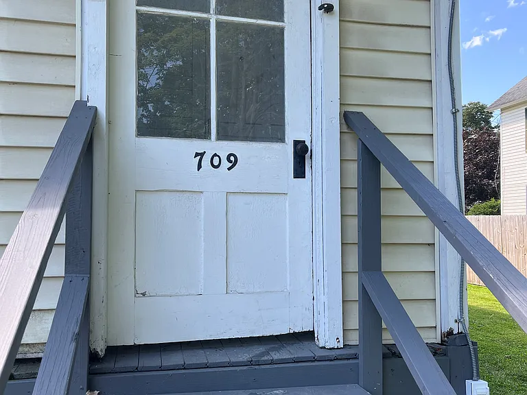 709 Academy St #1 — Photo 20