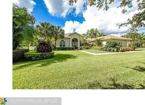 For Sale: 13900 SW 31st St, Davie, FL 33330