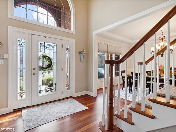 3rd image of 26045 Whispering Woods Cir