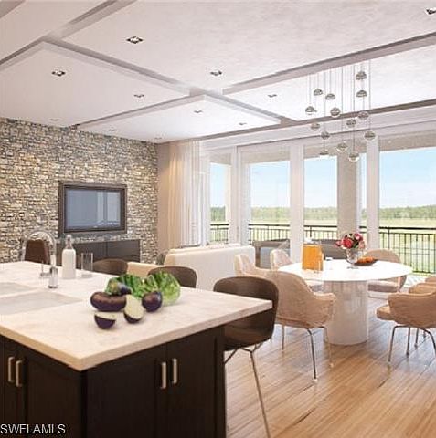 2nd image of 1035 3rd Avenue South Ave #306