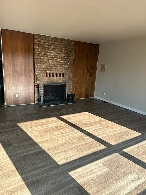 100-102 Claremont Pl #100