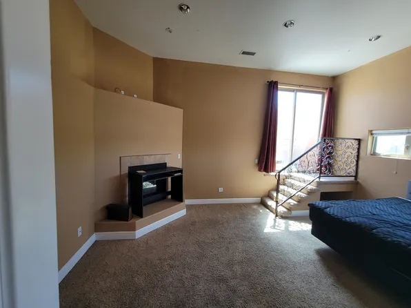 210 Wellesley Dr NE, Albuquerque, NM 87106