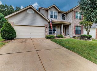 17249 Hilltop Ridge Dr, Eureka, MO