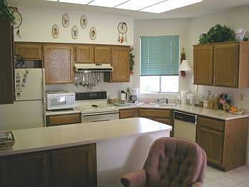 3rd image of 20015 N Greenview Dr