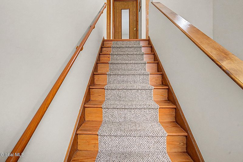 4th image of 1103 Greenwich Drive
