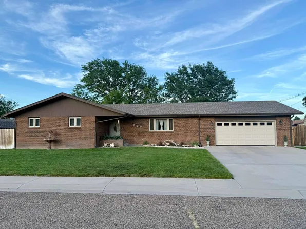 779 Woodland Ln, Goodland, KS 67735