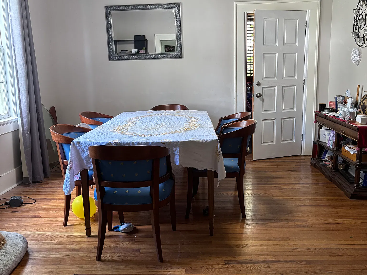 1318 Sycamore Ave — Photo 2