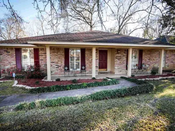 6725 Knollwood Dr, Beaumont, TX 77706