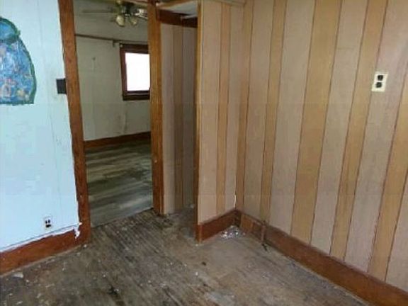 5th image of 1119 S 9th St