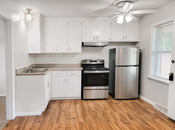 543 5th St NW, Elk River, MN 55330